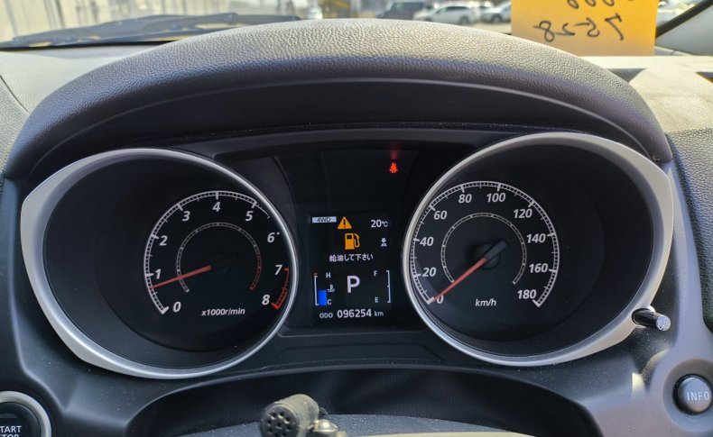 MITSUBISHI RVR G 4WD 2010