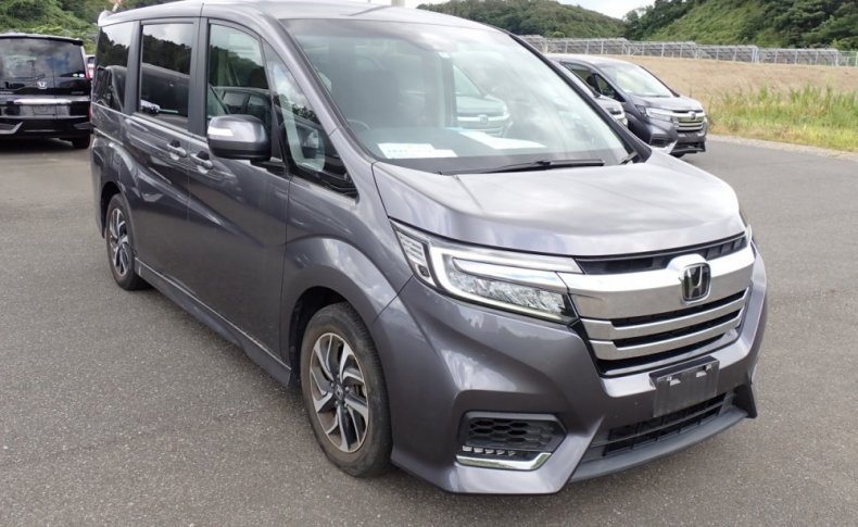 HONDA STEPWGN SPADA HONDA SENSING 8-SEATER 2020