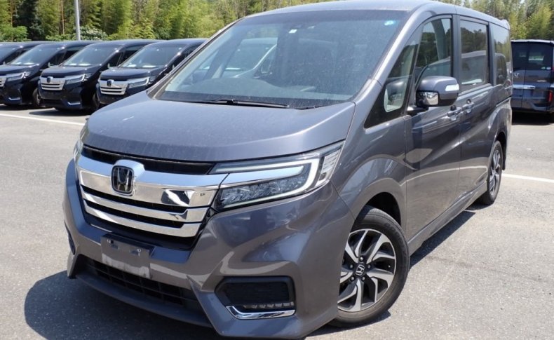 HONDA STEPWGN SPADA HONDA SENSING 8-SEATER 2020