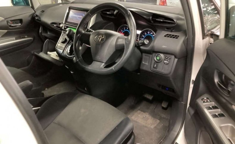 TOYOTA WISH 1.8S 2009