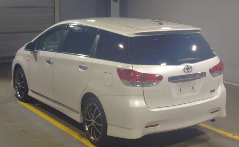 TOYOTA WISH 1.8S 2009