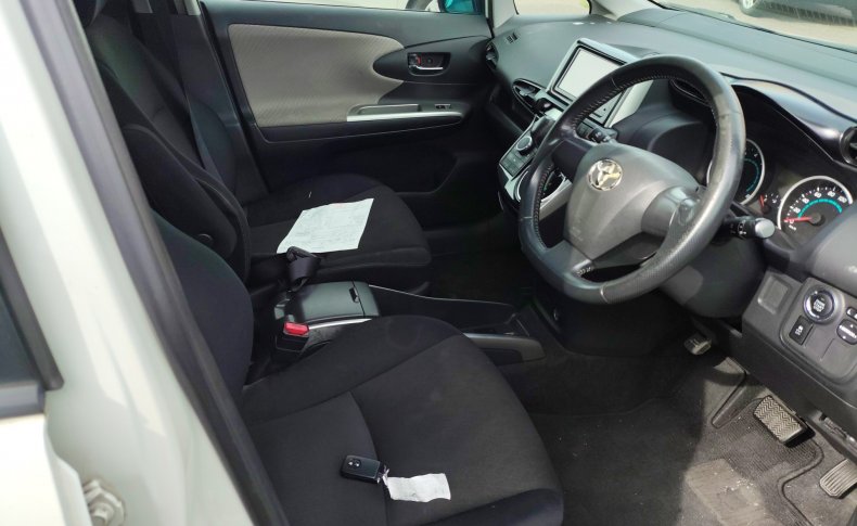 TOYOTA WISH 1.8S 2009