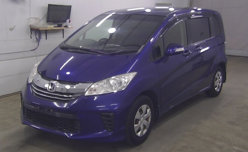 HONDA FREED G Premium Edition 6seats 2015