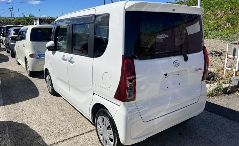 DAIHATSU TANTO L 2020