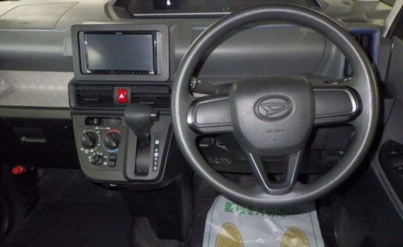 DAIHATSU TANTO L 2020