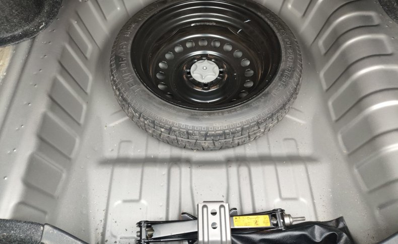 NISSAN TIIDA LATIO X 2012