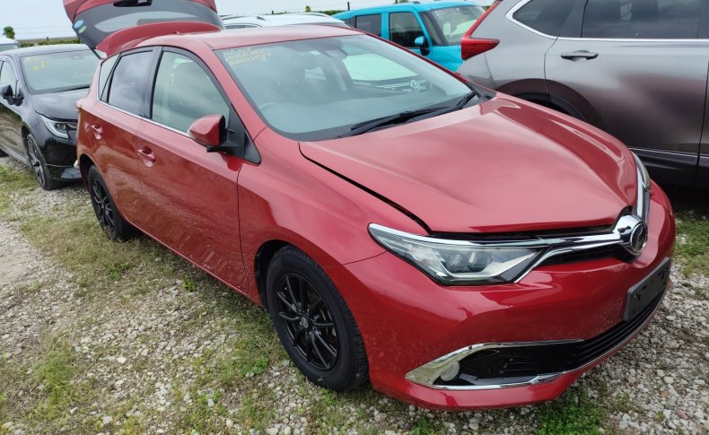 TOYOTA AURIS 120T 2015