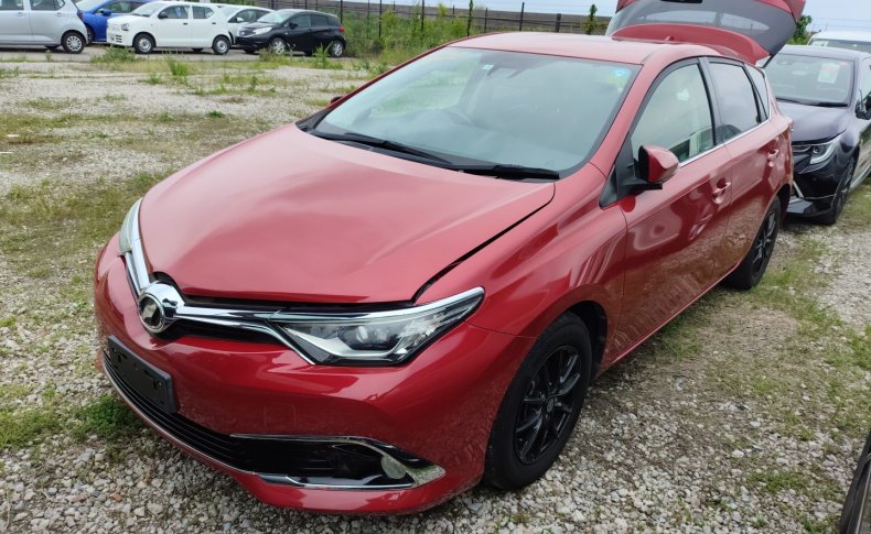 TOYOTA AURIS 120T 2015