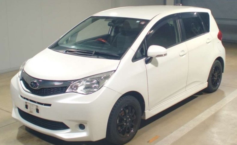 SUBARU TREZIA 1.3i Sports Limited 2012