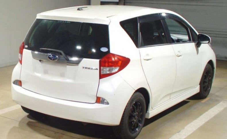 SUBARU TREZIA 1.3i Sports Limited 2012