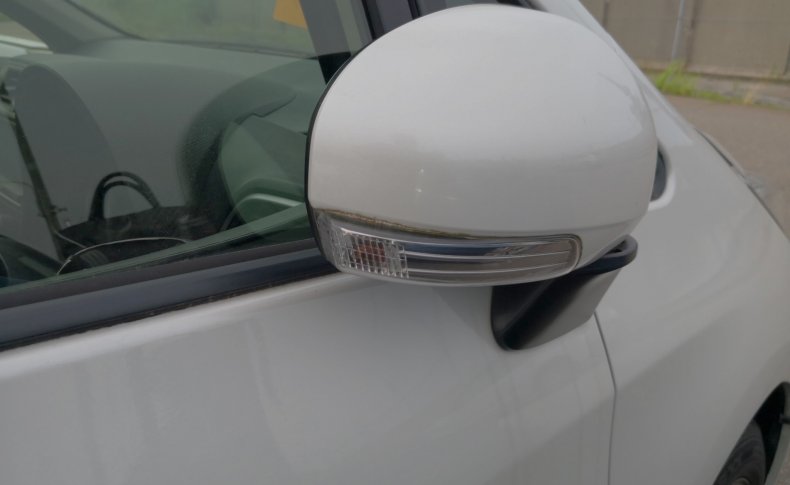 SUBARU TREZIA 1.3i Sports Limited 2012