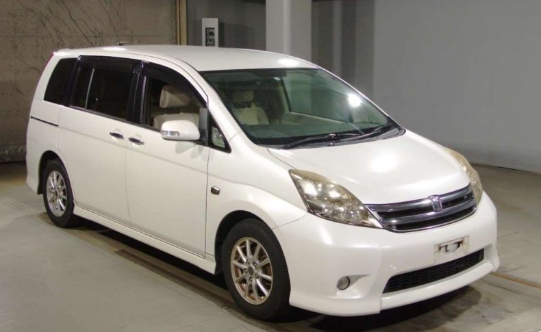 TOYOTA ISIS Platana Limited 2009