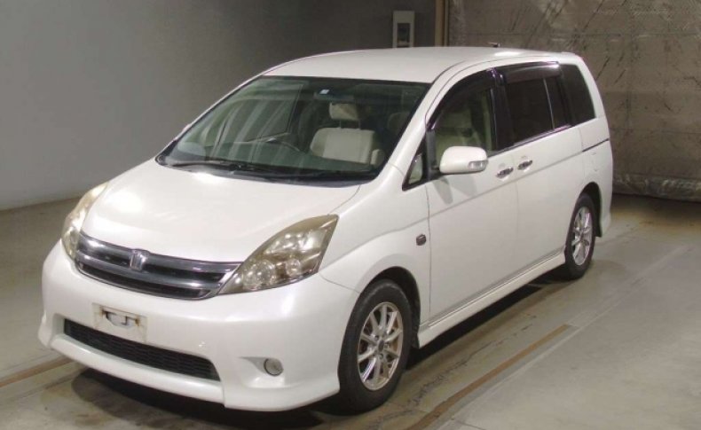 TOYOTA ISIS Platana Limited 2009