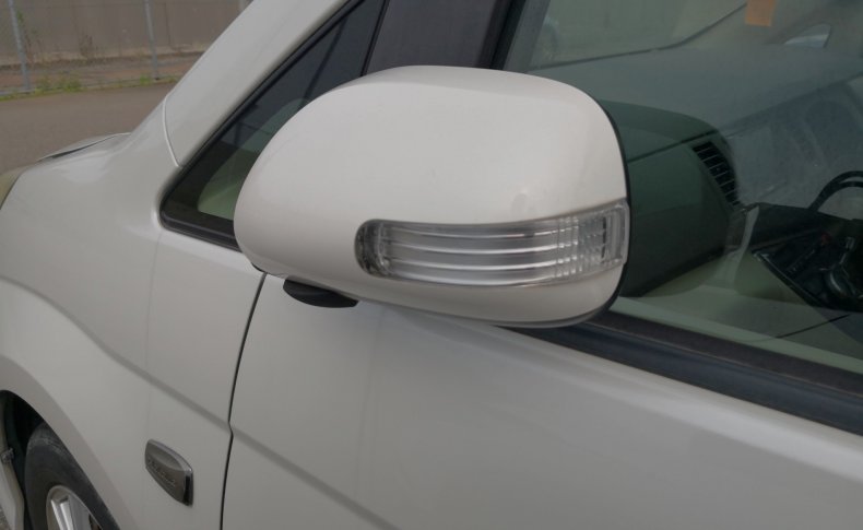 TOYOTA ISIS Platana Limited 2009