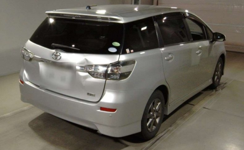 TOYOTA WISH 1.8G 2013