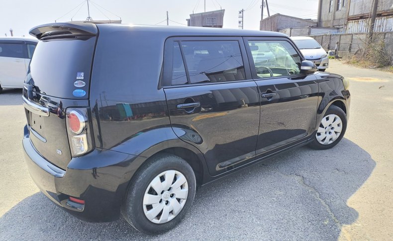 TOYOTA COROLLA RUMION 1.5G 2010