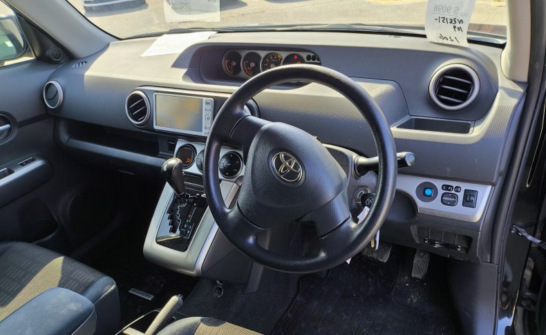 TOYOTA COROLLA RUMION 1.5G 2010