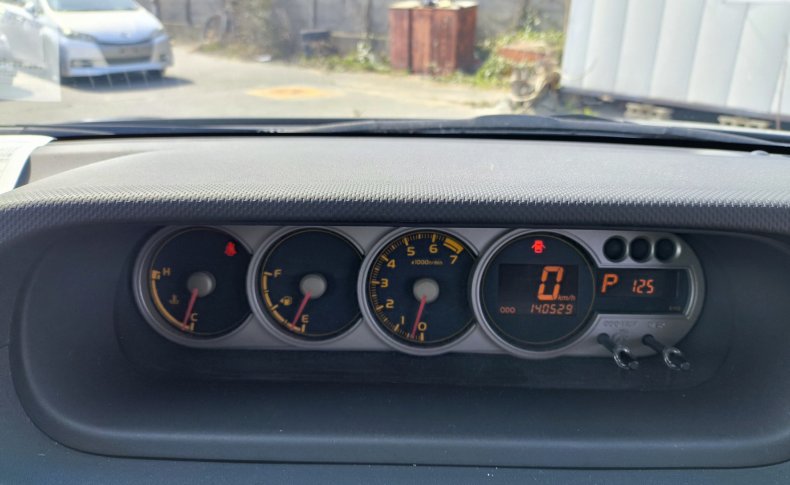 TOYOTA COROLLA RUMION 1.5G 2010