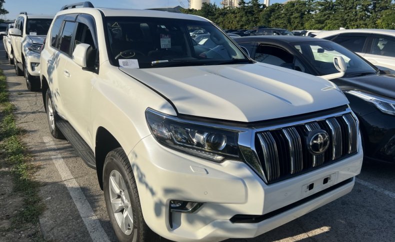TOYOTA LAND CRUISER PRADO TX 4WD 2020