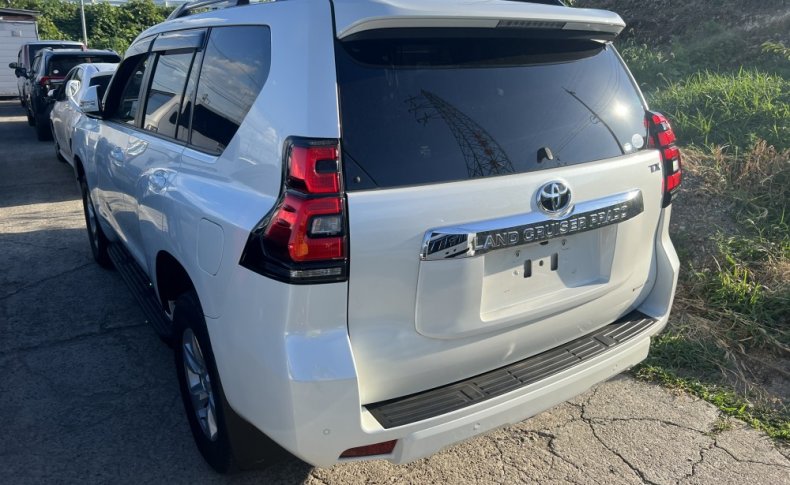 TOYOTA LAND CRUISER PRADO TX 4WD 2020