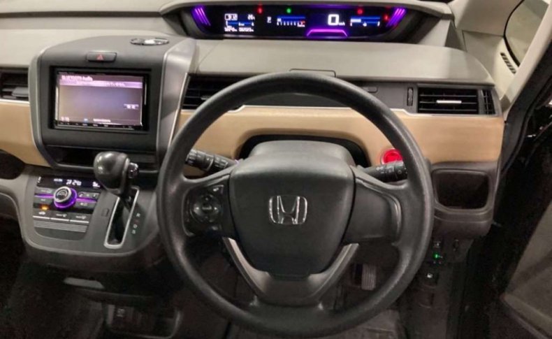 HONDA FREED G 2017