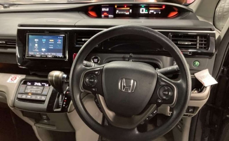 HONDA STEPWGN G Honda Sensing 2021