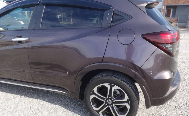 HONDA VEZEL HYBRID 4WD HYBRID Z*HONDA SENSING 2018