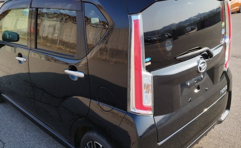 DAIHATSU MOVE X 2016