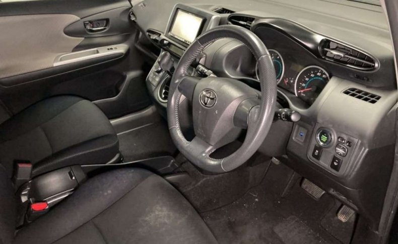 TOYOTA WISH 1.8 S 2009