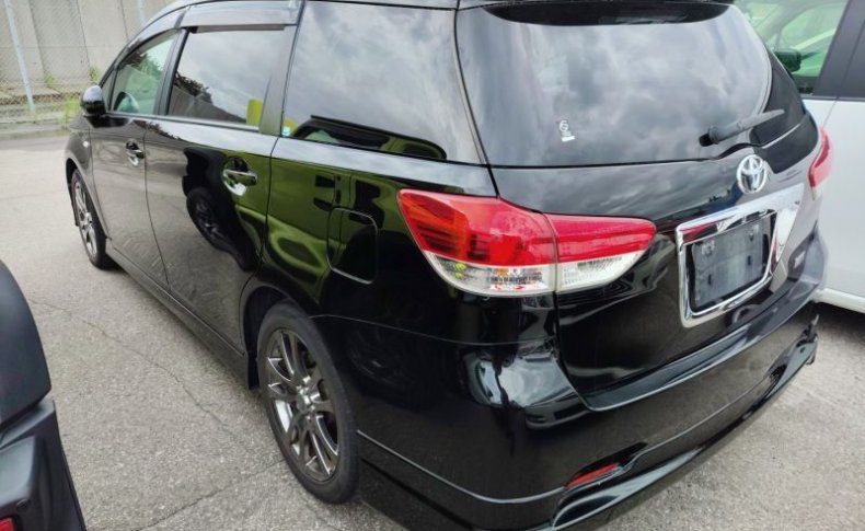 TOYOTA WISH 1.8 S 2009