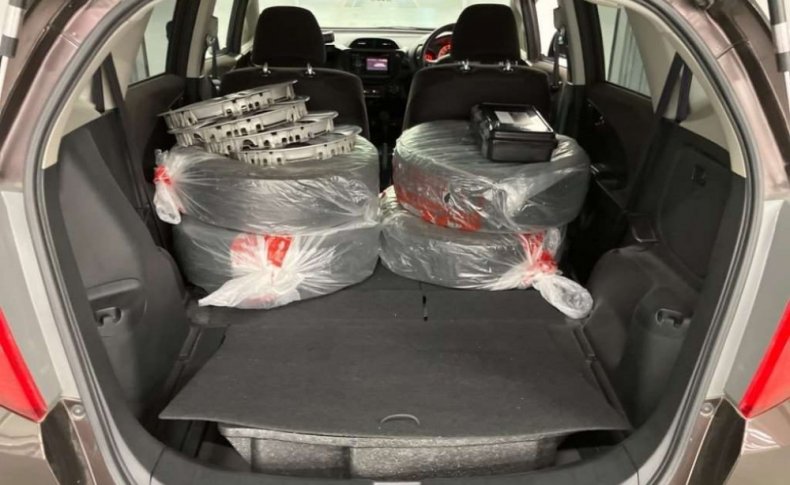 HONDA FIT G 10th Anniversary - 4WD 2011
