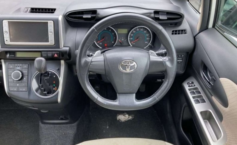 TOYOTA WISH 1.8S 2009
