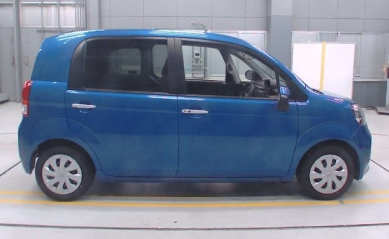 TOYOTA PORTE X 2019