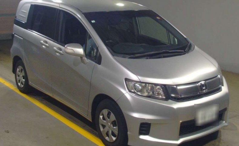 HONDA FREED SPIKE G Just Selection 2014