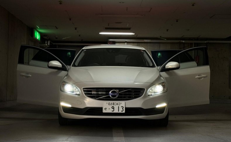 VOLVO V60 T3 SE 2016