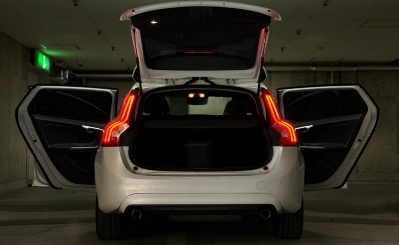 VOLVO V60 T3 SE 2016