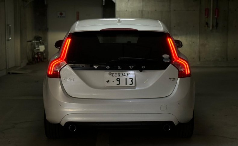 VOLVO V60 T3 SE 2016