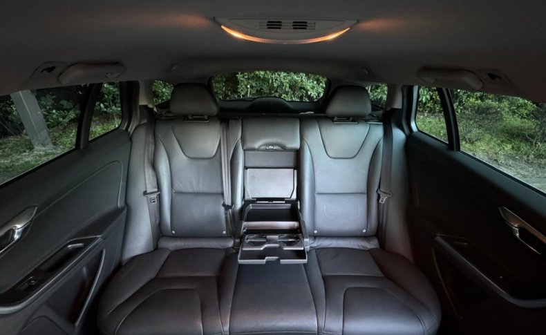 VOLVO V60 T3 SE 2016