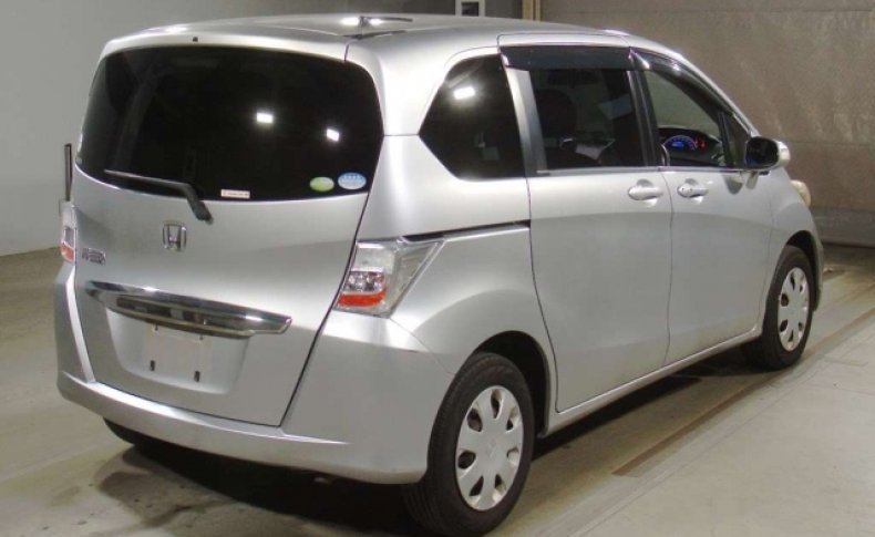HONDA FREED 4 WD 2012