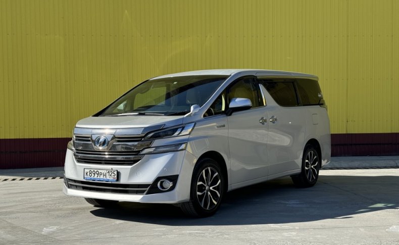TOYOTA VELLFIRE Hybrid 2.5 X 4WD 2015