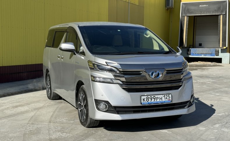 TOYOTA VELLFIRE Hybrid 2.5 X 4WD 2015