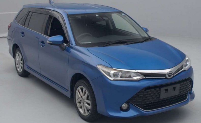 TOYOTA COROLLA FIELDER 1.5G 4WD 2015