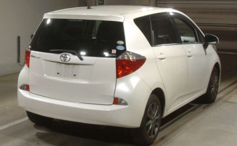 TOYOTA RACTIS G 2011