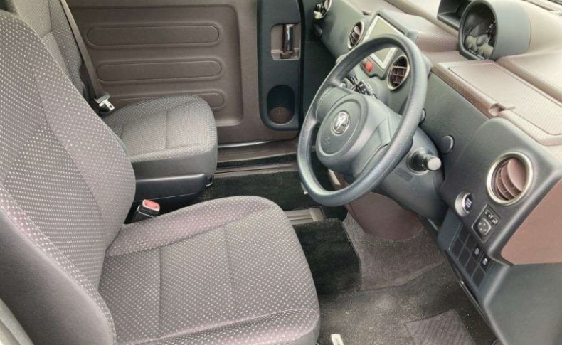 TOYOTA SPADE F 2014
