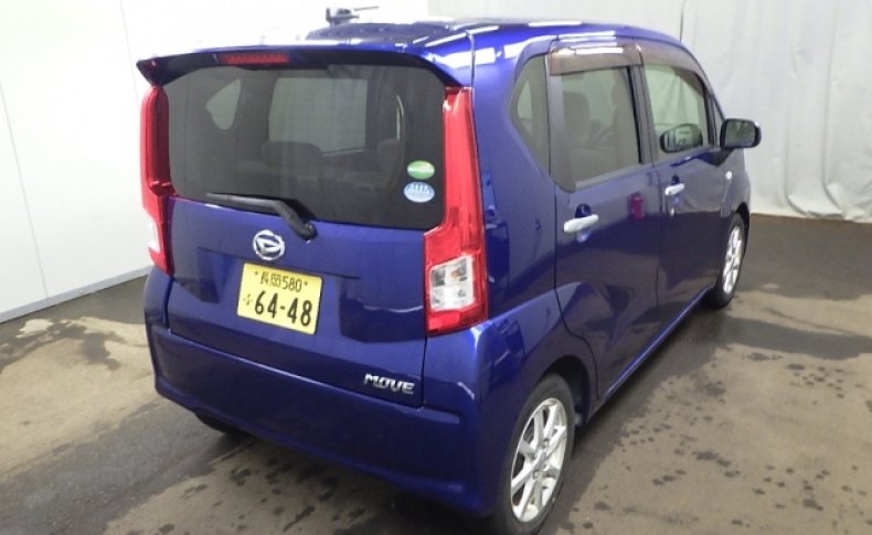 DAIHATSU MOVE 4WD X Turbo 2015