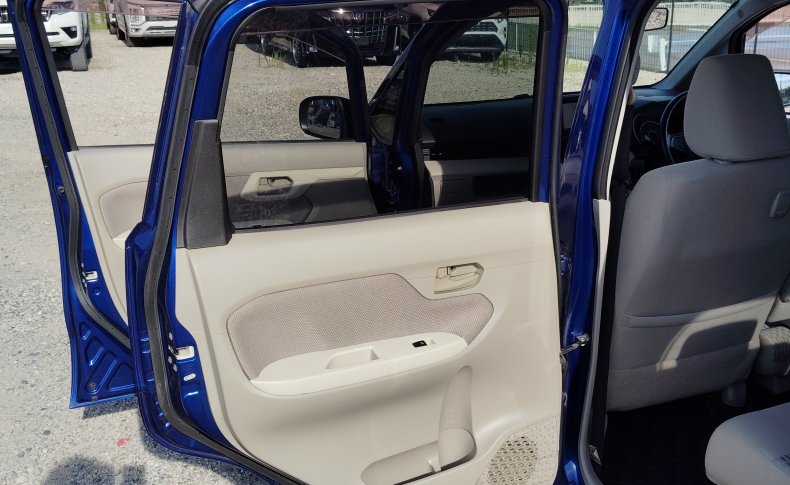 DAIHATSU MOVE 4WD X Turbo 2015