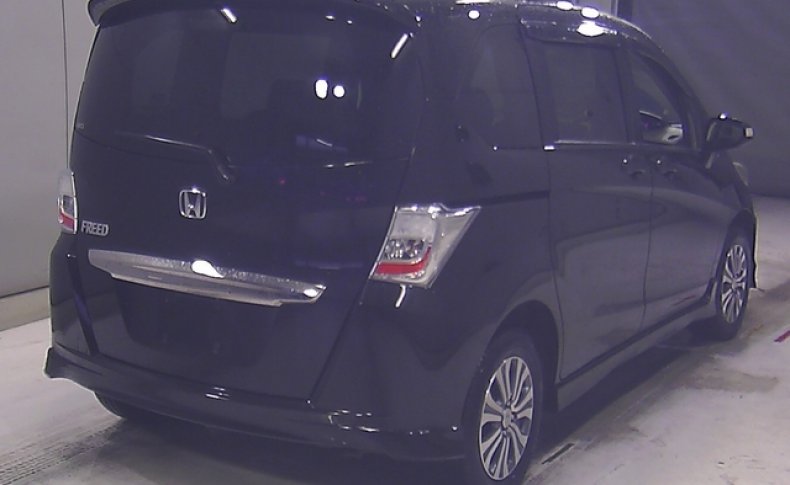 HONDA FREED G Aero Cool Edition 4WD 2013