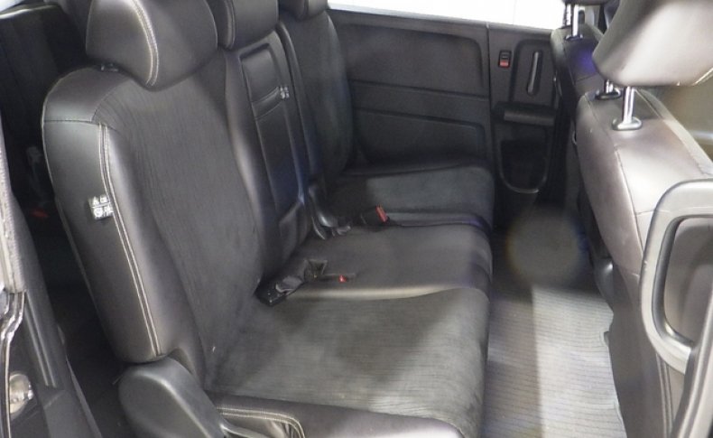 HONDA FREED G Aero Cool Edition 4WD 2013
