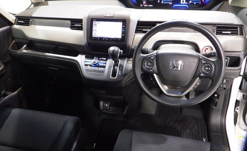HONDA FREED + G Honda Sensing 2018