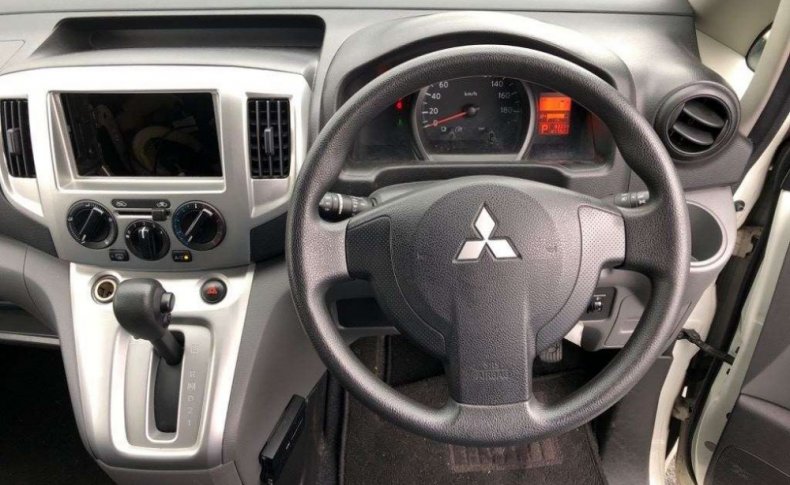 MITSUBISHI DELICA D:3 G 2014